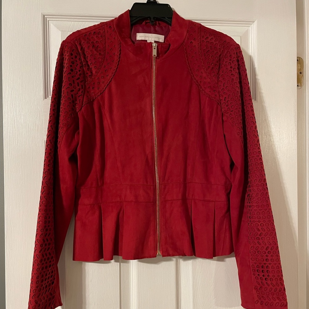 Great condition! Suede like New York and Company Peplum jacket.